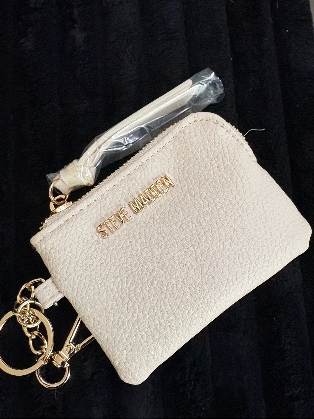 Steve Madden Cream Textured Zip Key & Card Pouch with Gold Hardware